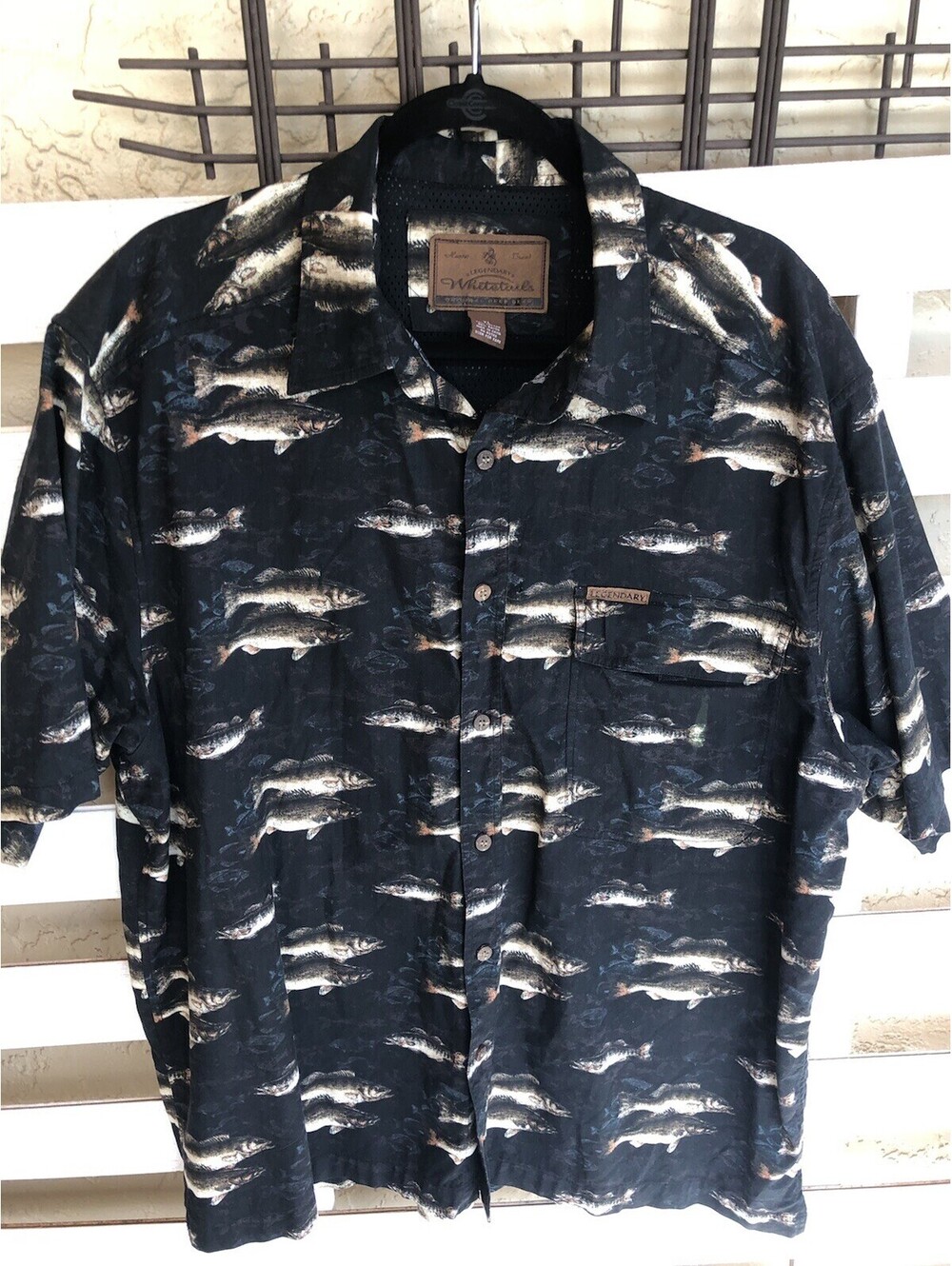 Legendary Whitetails Bass Fishing Black Vented Short Sleeve Shirt Size XL